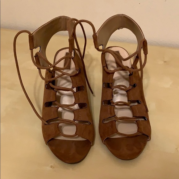 Women’s open toe lace up heels - Picture 4 of 4